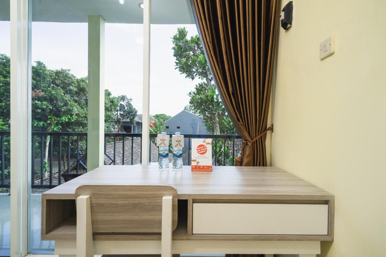 Oyo 1855 Elise Exclusive Residence Balong  Exterior photo